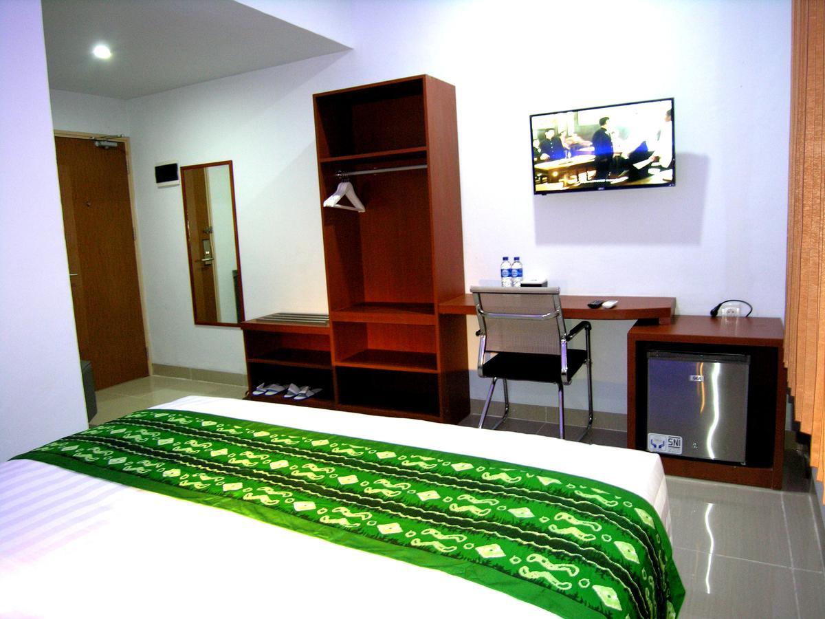 Hotel Delima Banjarmasin  Εξωτερικό φωτογραφία