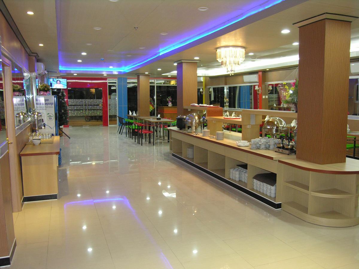 Hotel Delima Banjarmasin  Εξωτερικό φωτογραφία