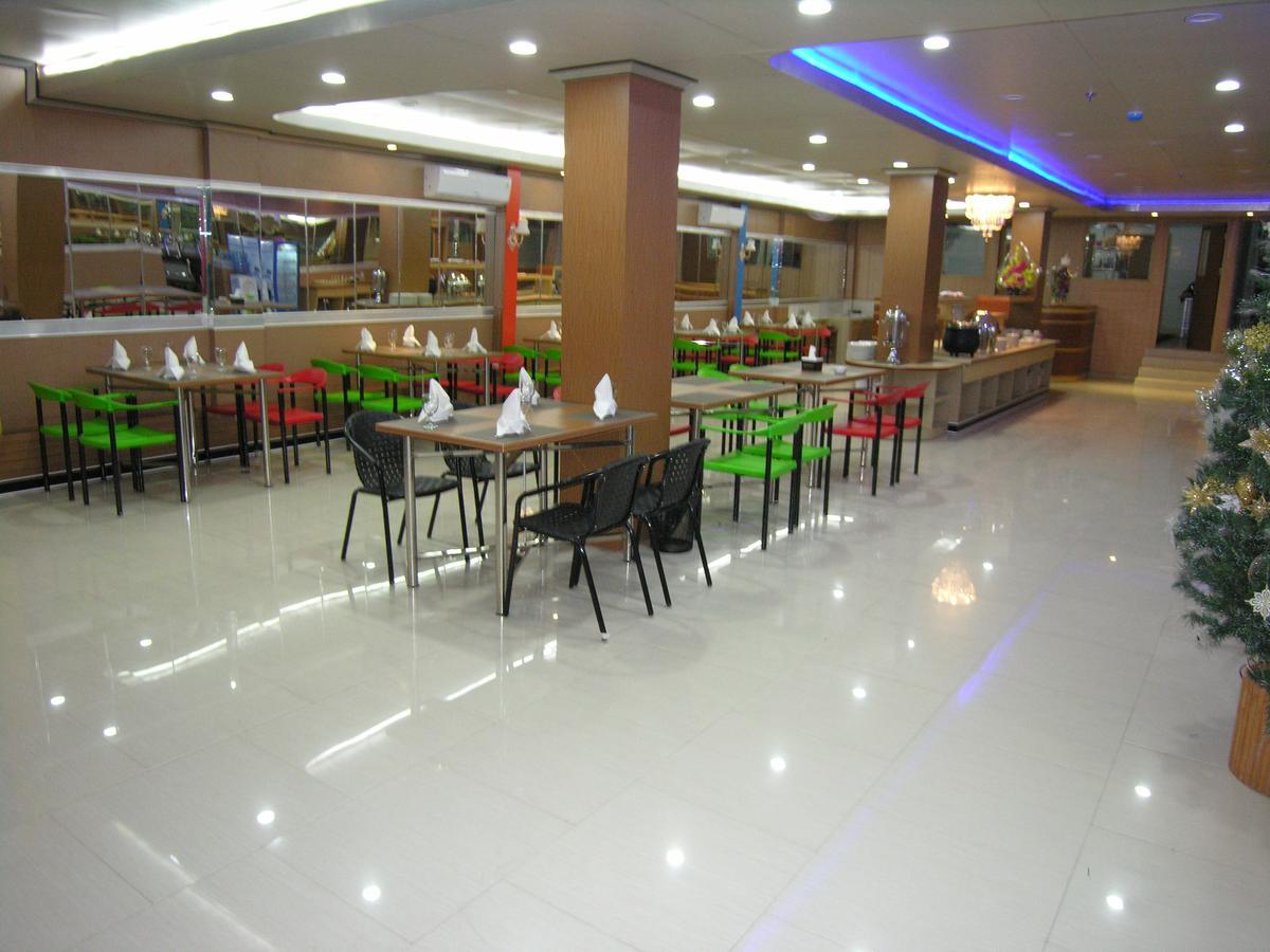 Hotel Delima Banjarmasin  Εξωτερικό φωτογραφία
