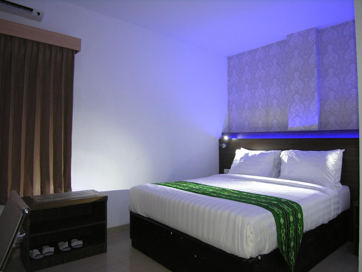 Hotel Delima Banjarmasin  Εξωτερικό φωτογραφία